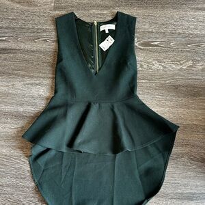 Akira high low tunic top, plunge neckline, Size Small